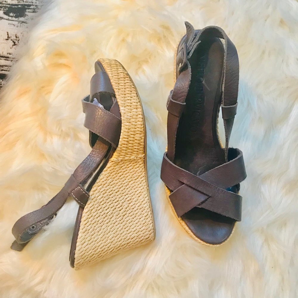 Angelo Bervicato Platforms